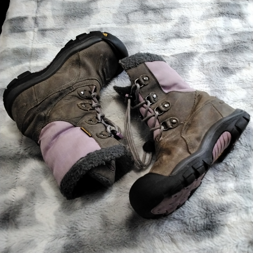 Keen Girl's Pink Waterproof Boots Size 4